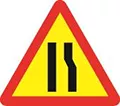 W.203c: Đường bị hẹp bên phải